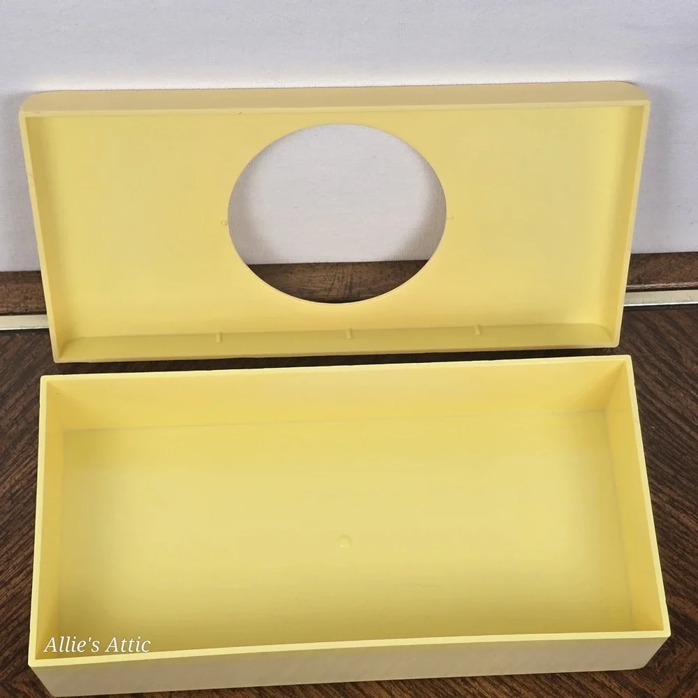 Tissue Box Holder Yellow Floral Flower MCM Retro Cover Plastic Vintage Large 10